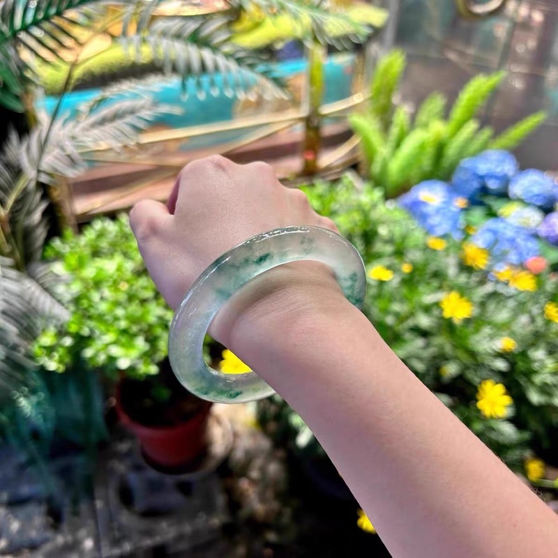AAA high-quality alternative t - Bracelets review and price