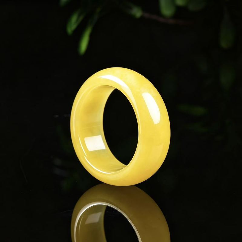 Genuine A-grade jadeite ring w - Rings review and price