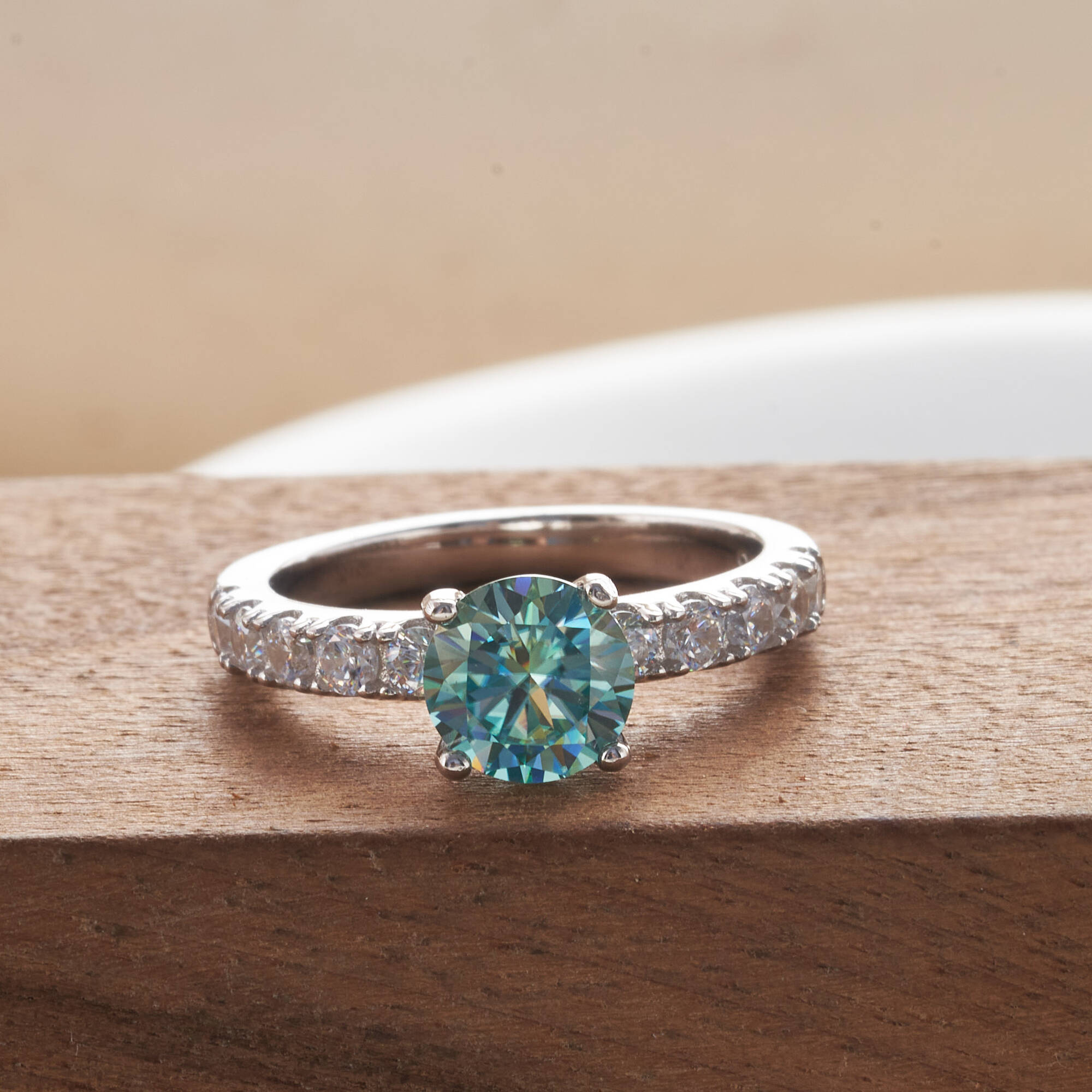 Classic 1 Carat Blue Color Moi - Moissanite Engagement Ring 1 Carat review and price